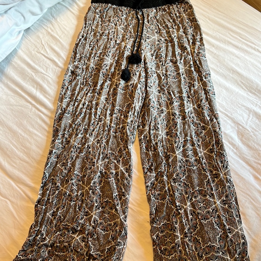Cure Medium Lounge Pants preowned palazzo pant